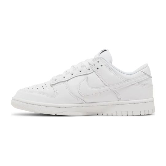 Nike Dunk Low Triple White